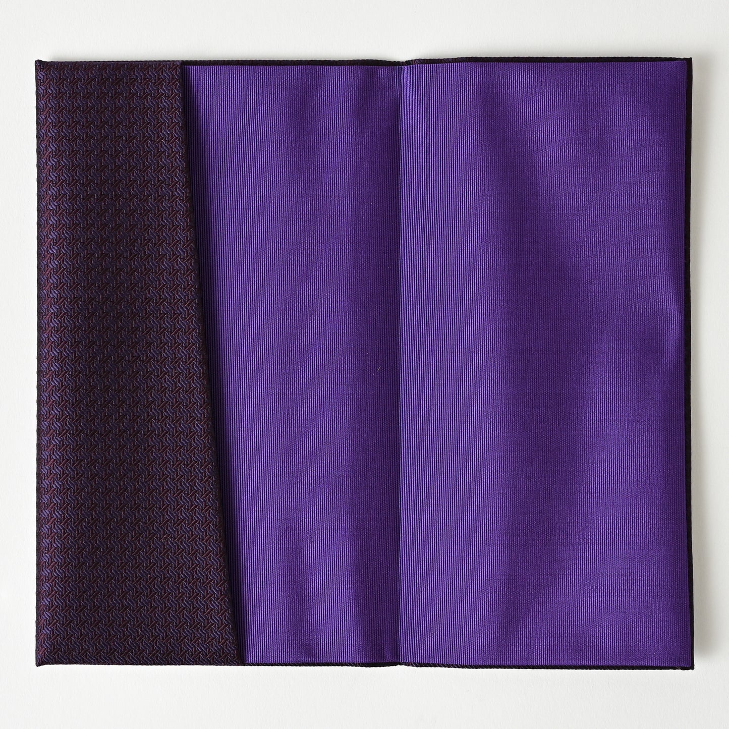 Nishijin-ori cloth, gold envelope, Japanese-made, paulownia wood box