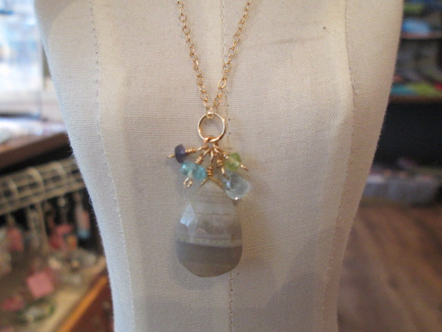 Necklace top 14kgf striped blue opal earrings