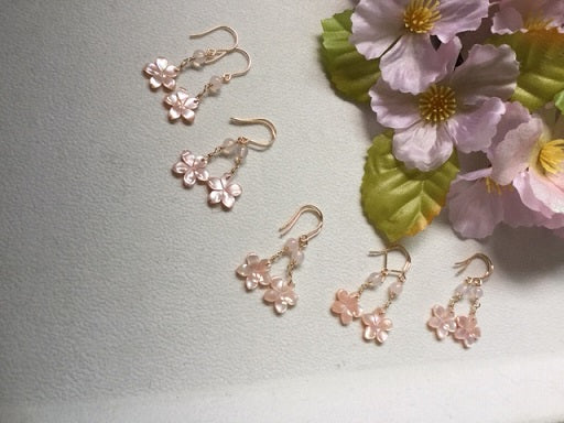 ピアス 14kgf ピンクシェル さくら 桜 フラワー 春