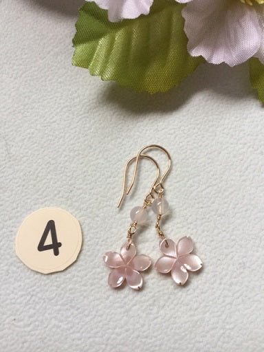 ピアス 14kgf ピンクシェル さくら 桜 フラワー 春
