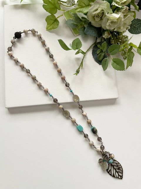 Necklace with 4 types of natural stones: turquoise tumble and African opal
