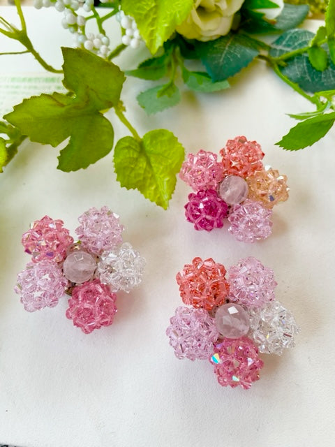 ブローチ お花 スワロフスキー 天然石 ローズクォーツ marimariオリジナル