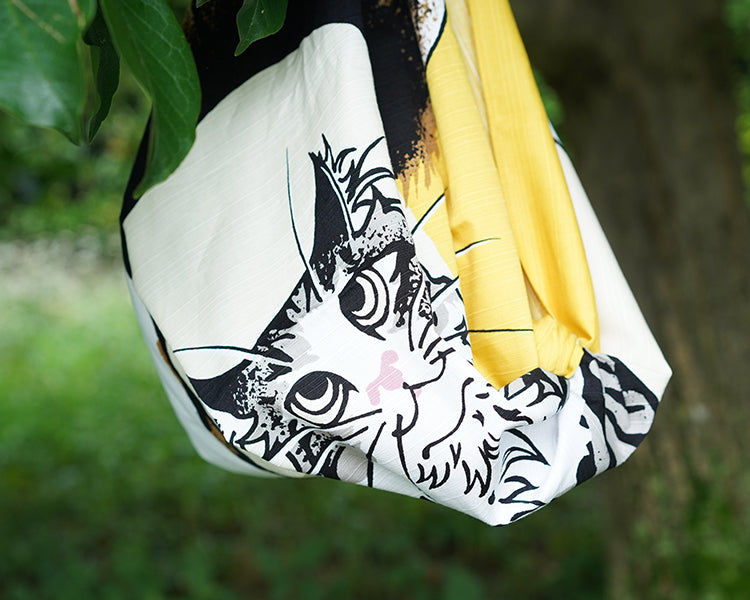 Cat, 24cm wide, 100% cotton furoshiki, 92cm x 94cm