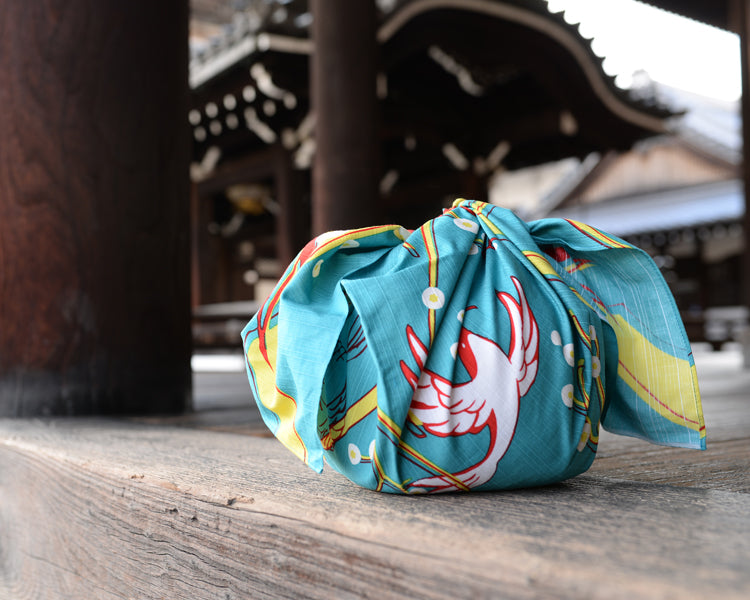 Hanakui-dori (flower-eating bird) 24cm wide cotton furoshiki (wrapping cloth), 100% cotton, 92cm x 94cm