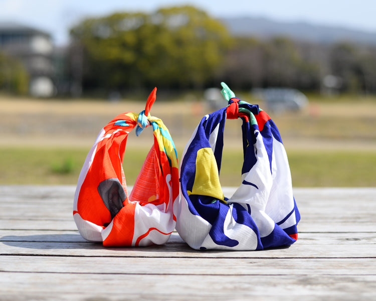 Elephant, 24cm wide, 100% cotton furoshiki, 92cm x 94cm