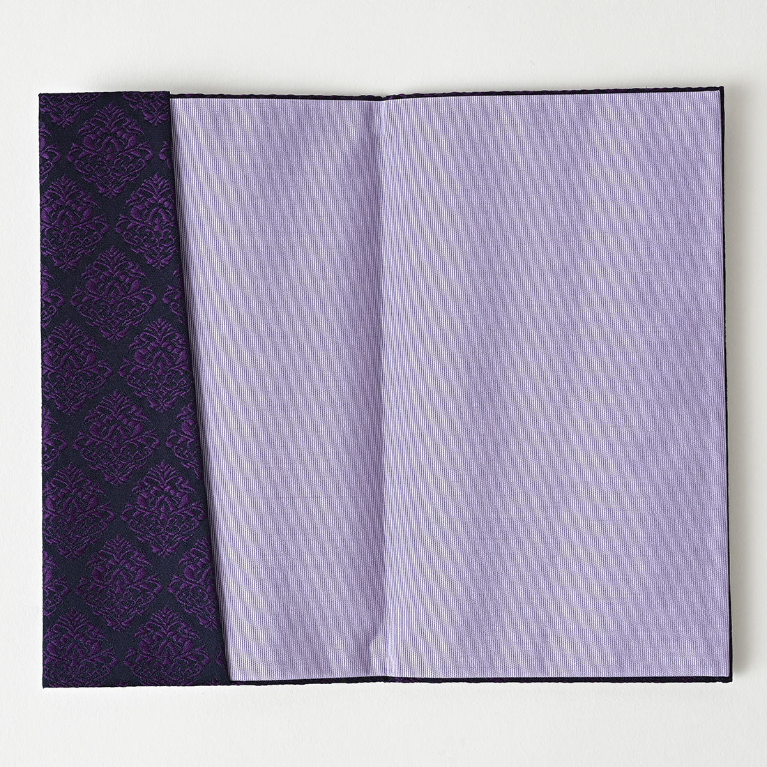 Nishijin-ori cloth, gold envelope, Japanese-made, paulownia wood box